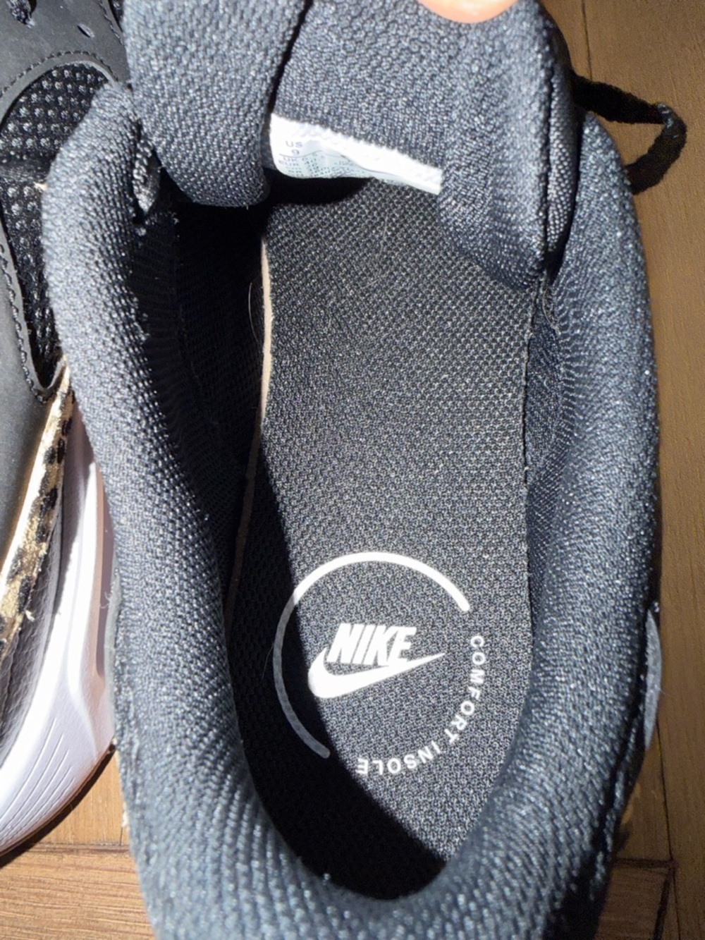 Nike Women's Air Max SC Shoe - Picture 7 of 12